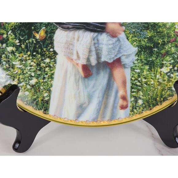 Home is Where The Heart Is Sandra Kuck 9 1/4" Porcelain 1995 Wall Decor Plate - Picture 6 of 11